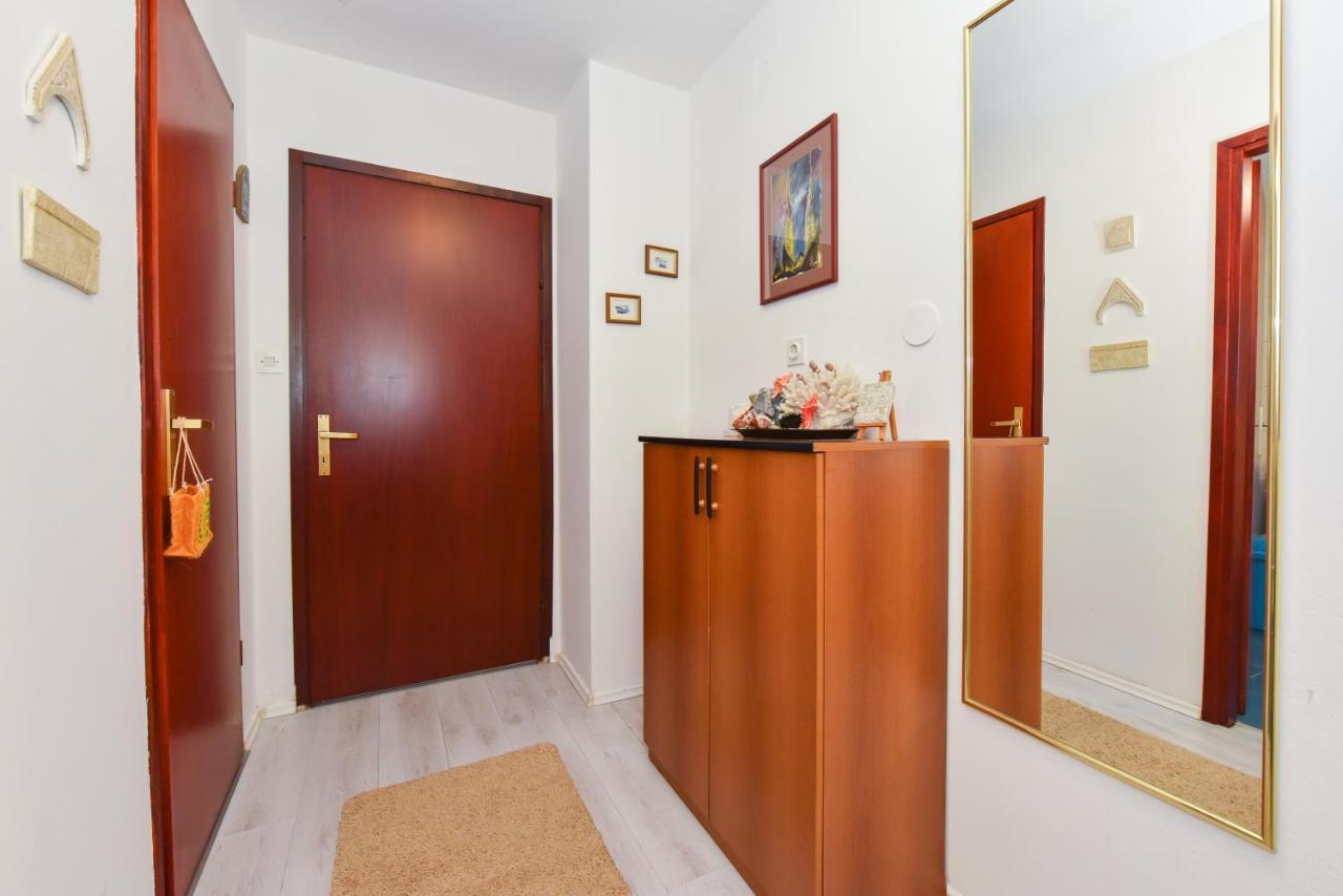 Lovely Apartment In The Groundfloor ザダル エクステリア 写真